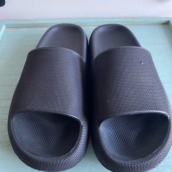 Chunky slides - Picture 3 of 4